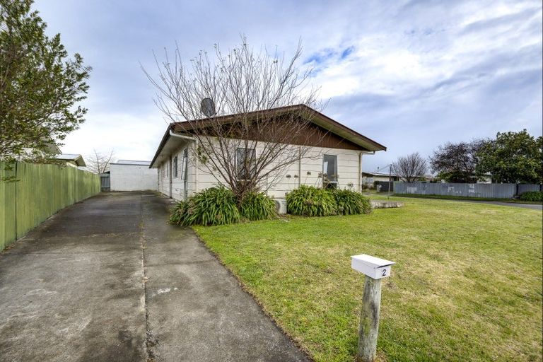 Photo of property in 2 Lander Place, Flaxmere, Hastings, 4120