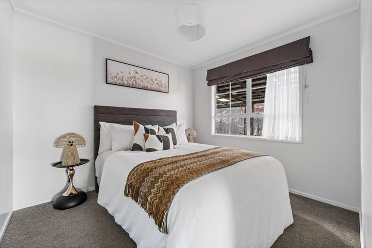Photo of property in 7 Faram Place, Massey, Auckland, 0614