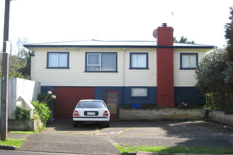 Photo of property in 2 Lambton Terrace, Welbourn, New Plymouth, 4312