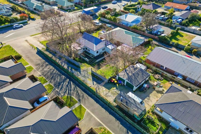 Photo of property in 290 Pages Road, Wainoni, Christchurch, 8061