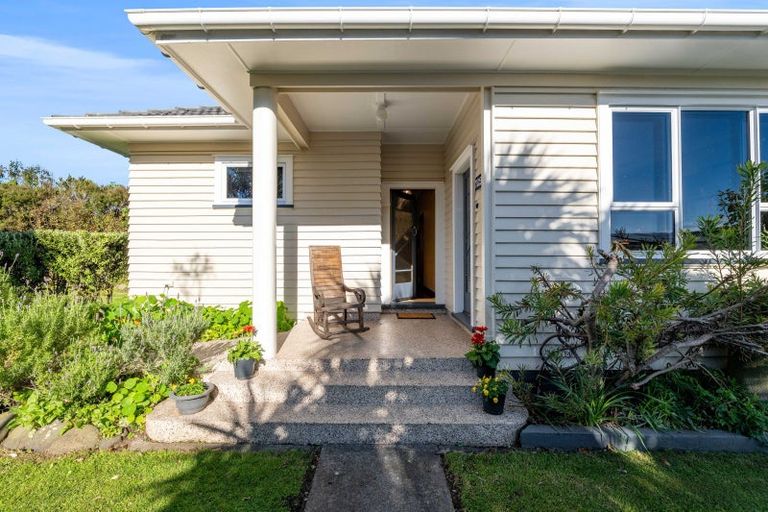 Photo of property in 7091 South Road, Warea, New Plymouth, 4381