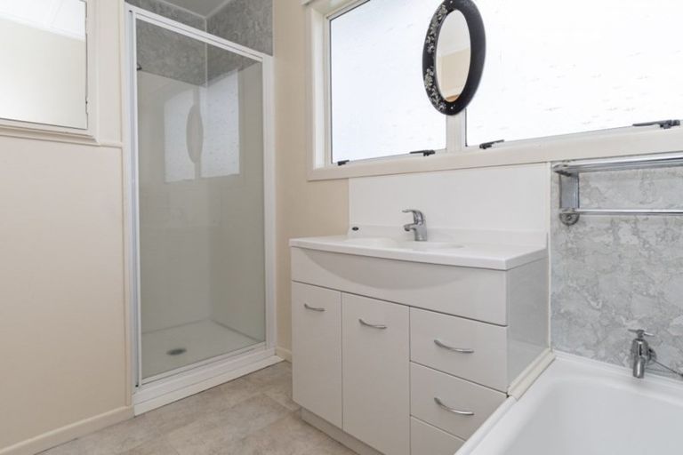 Photo of property in 696 Papamoa Beach Road, Papamoa Beach, Papamoa, 3118