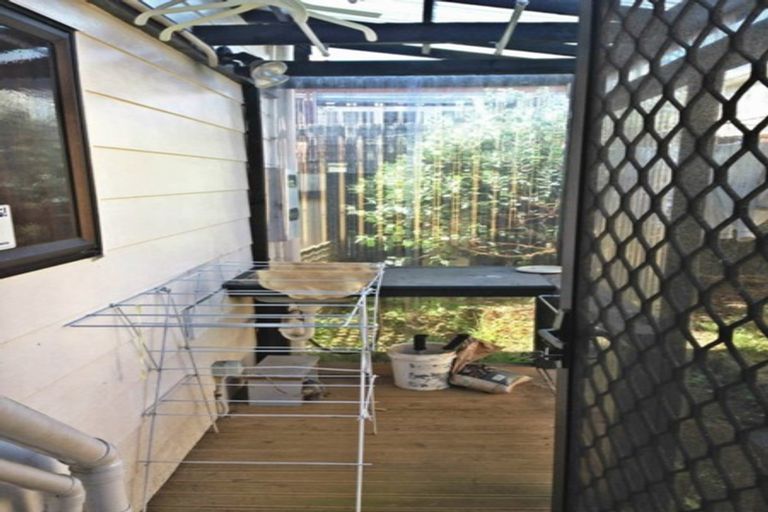 Photo of property in 87 Hillsborough Road, Hillsborough, Auckland, 1042