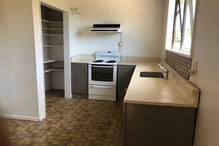 Photo of property in 10 Huia Street, Waikawa, Picton, 7220