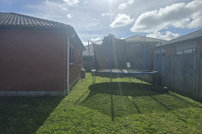 Photo of property in 49b Cambridge Terrace, Papatoetoe, Auckland, 2025