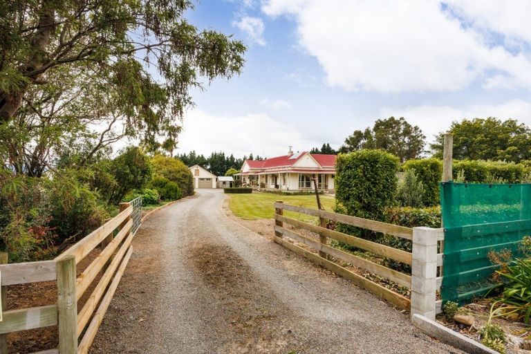 Photo of property in 808 Kimbolton Road, Feilding, 4777