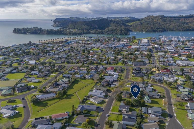 Photo of property in 16 Whitby Avenue, Whitianga, 3510