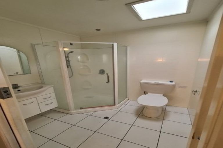 Photo of property in 31 Dives Avenue, Hawera, 4610