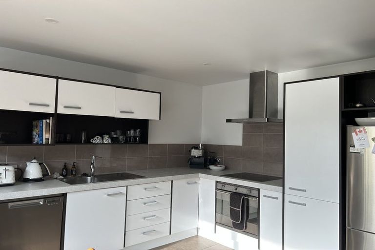 Photo of property in The Altair, 32/120 Rintoul Street, Newtown, Wellington, 6021