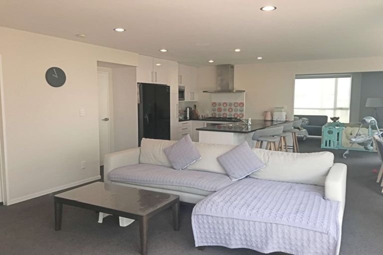 Photo of property in 9 Hakaro Way, Takanini, 2112