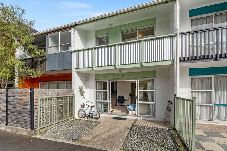 Photo of property in 2/5 Second Avenue, Avenues, Whangarei, 0110