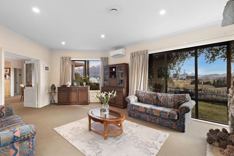 Photo of property in 25 Cotter Avenue, Arrowtown, 9302