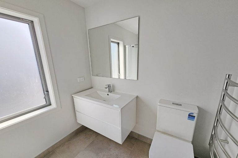 Photo of property in 5/6 Russell Street, Feilding, 4702