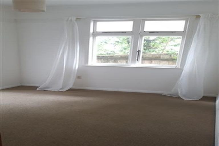 Photo of property in 41 Beresford Street, Takaro, Palmerston North, 4410