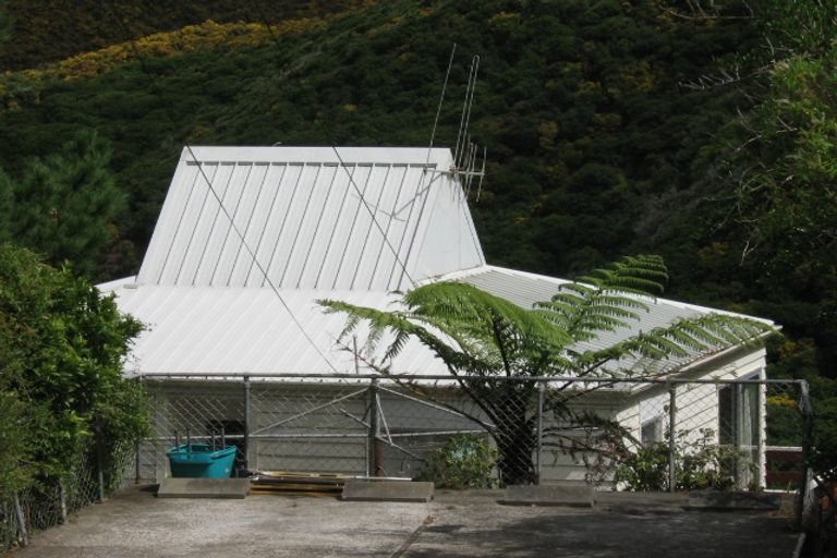 Photo of property in 10a Amos Way, Kingston, Wellington, 6021