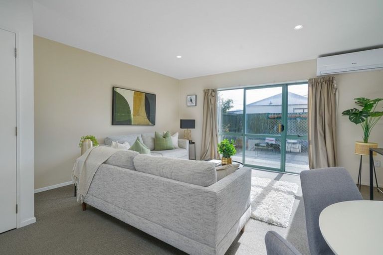 Photo of property in 2/61 King Street, Sydenham, Christchurch, 8023
