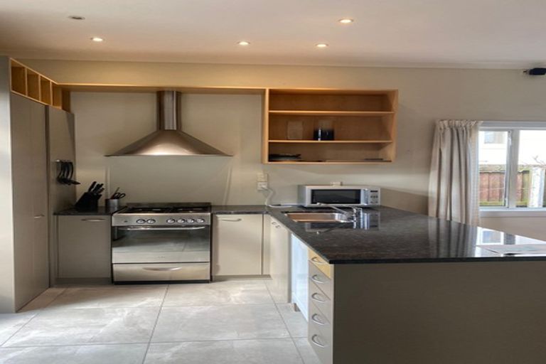 Photo of property in 42 Somme Street, St Albans, Christchurch, 8014