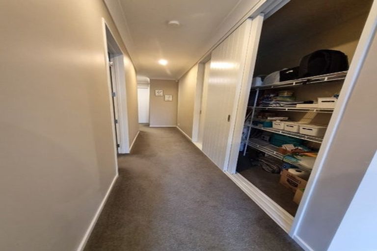 Photo of property in 11 Jezero Drive, Massey, Auckland, 0614