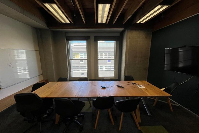 Photo of property in Nzx Centre, 13/11 Cable Street, Wellington Central, Wellington, 6011