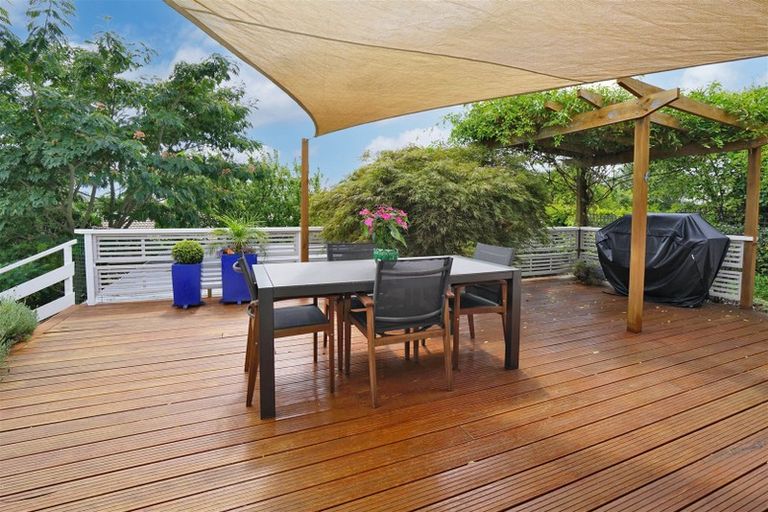 Photo of property in 8 Edwin Street, St Andrews, Hamilton, 3200