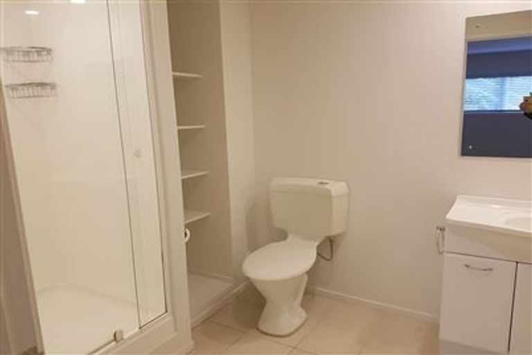 Photo of property in 2/12 Inga Road, Milford, Auckland, 0620