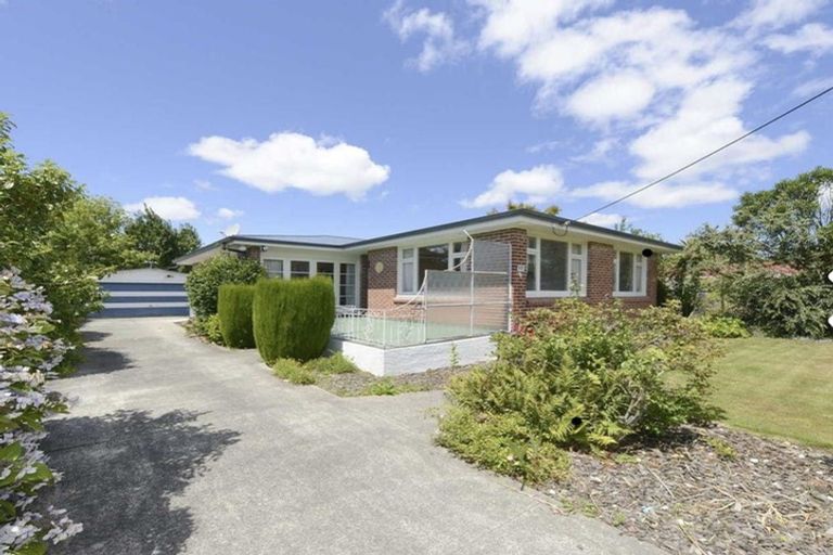 Photo of property in 12 Algidus Street, Sockburn, Christchurch, 8042
