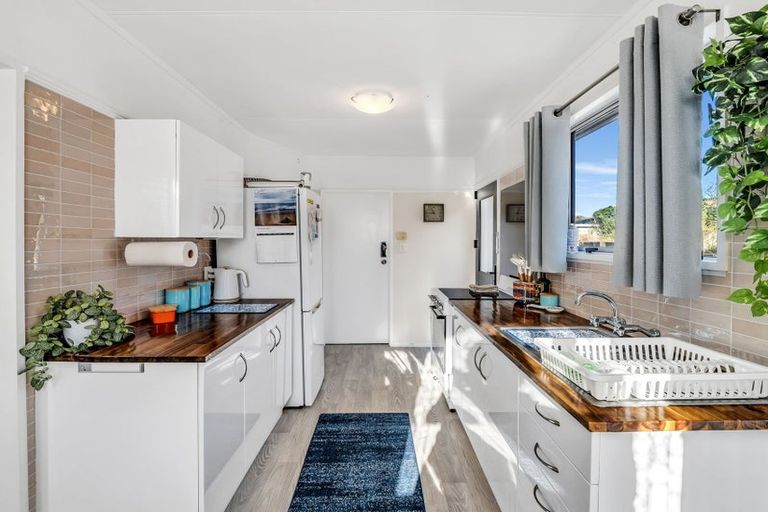 Photo of property in 57 Manuka Street, Castlecliff, Whanganui, 4501