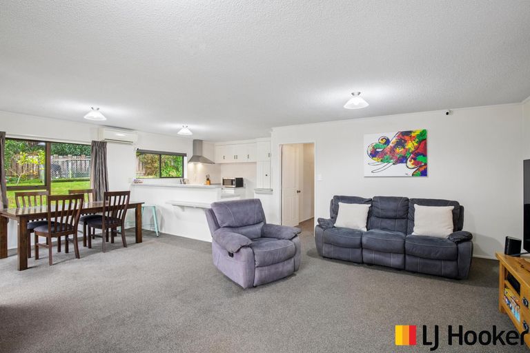 Photo of property in 9c Civic Place, Waiuku, 2123
