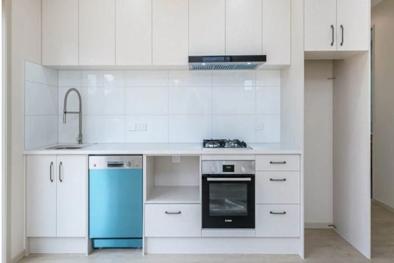 Photo of property in 72 Bur Oak Terrace, Schnapper Rock, Auckland, 0632