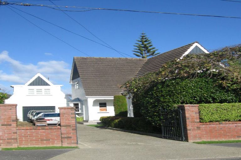 Photo of property in 5 Hathaway Avenue, Boulcott, Lower Hutt, 5010