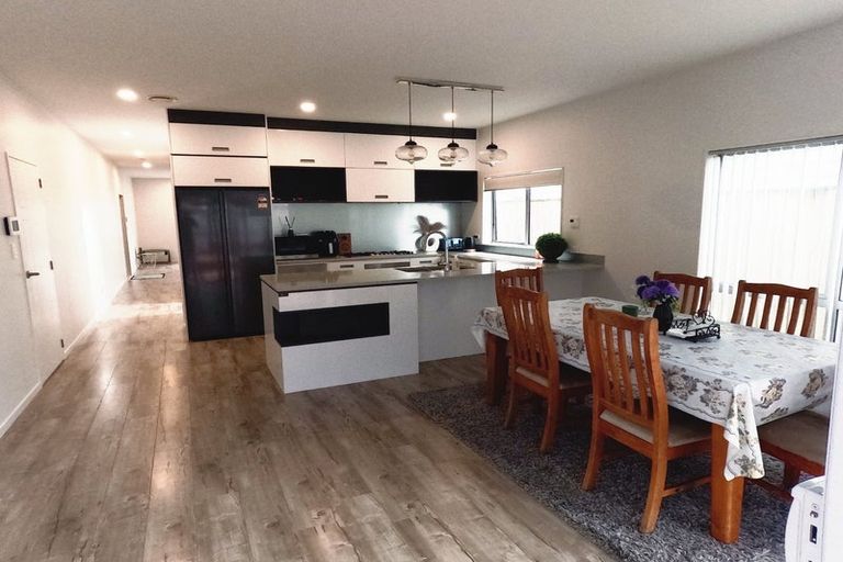 Photo of property in 32 Calcite Avenue, Flat Bush, Auckland, 2019