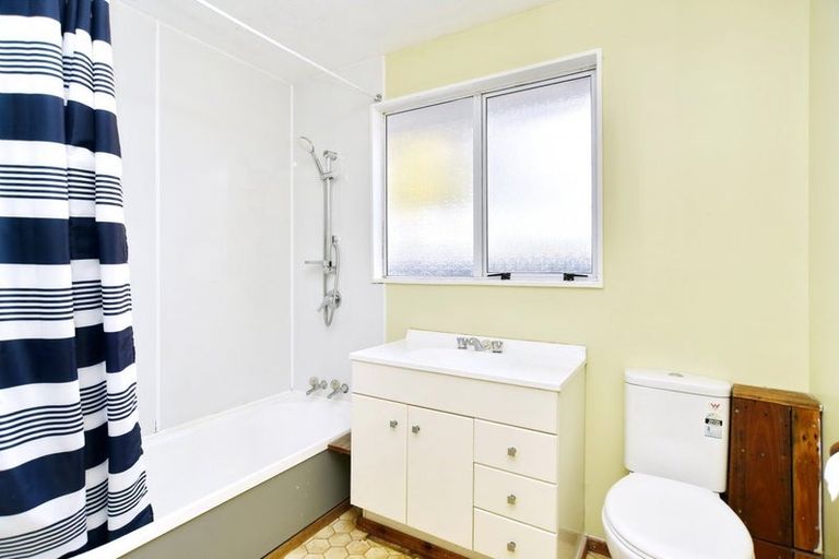 Photo of property in 49 Richill Street, Belfast, Christchurch, 8051