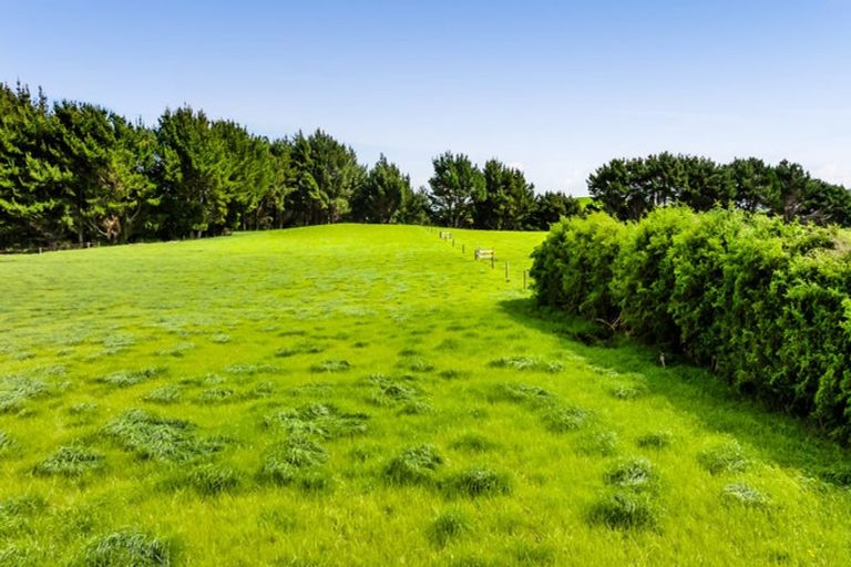 Photo of property in 203 Kakaramea Road, Kakaramea, Patea, 4598