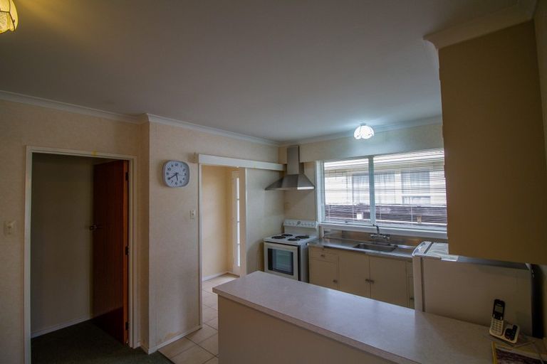 Photo of property in 11a Henare Street, West End, Palmerston North, 4412