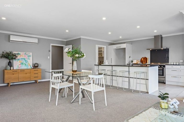 Photo of property in 75 Kippenberger Avenue, Rangiora, 7400