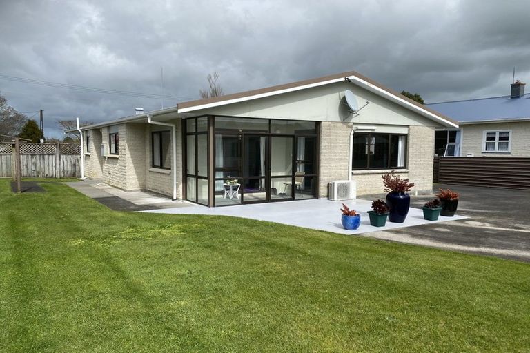 Photo of property in 24 Graham Street, Eltham, 4322