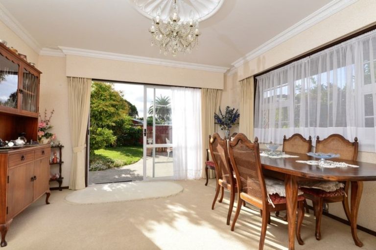 Photo of property in 11 Glen Lynne Avenue, Queenwood, Hamilton, 3210