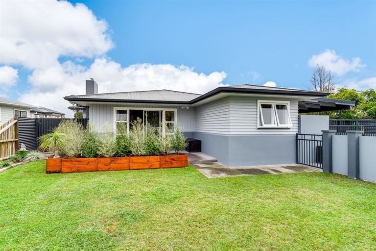 Photo of property in 54 Alexander Avenue, Onekawa, Napier, 4110