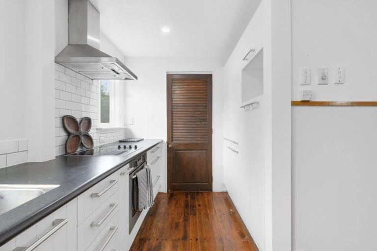 Photo of property in 2a Harris Street, Naenae, Lower Hutt, 5011