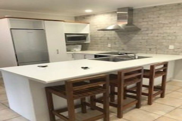 Photo of property in 537b Devonport Road, Tauranga South, Tauranga, 3112