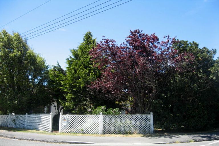 Photo of property in 13 Cossar Street, Burwood, Christchurch, 8083