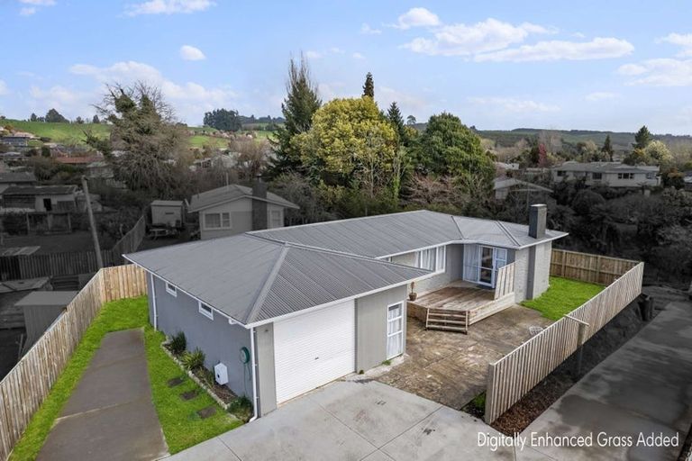 Photo of property in 4 Pandora Avenue, Sunnybrook, Rotorua, 3015