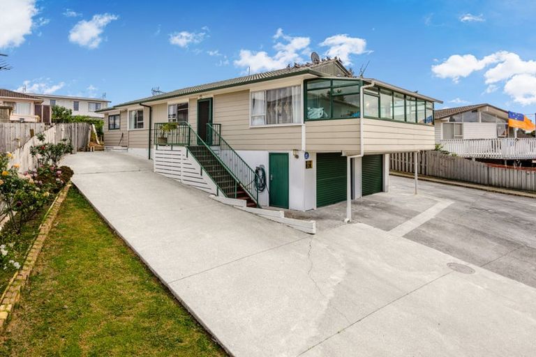 Photo of property in 10 Ferndown Avenue, Papatoetoe, Auckland, 2025