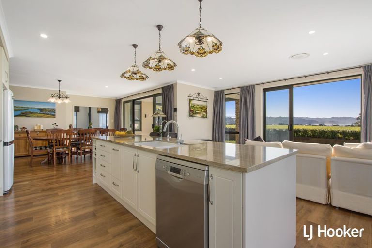 Photo of property in 149 Koutunui Road, Athenree, Katikati, 3177