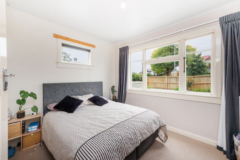 Photo of property in 40 Rongopai Street, Palmerston North, 4414