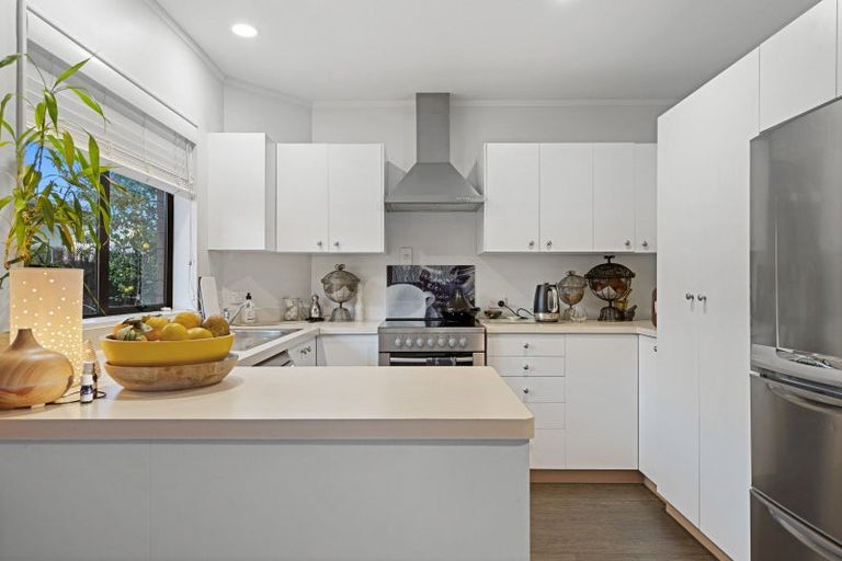 Photo of property in 32 Willow Avenue, Stoke, Nelson, 7011