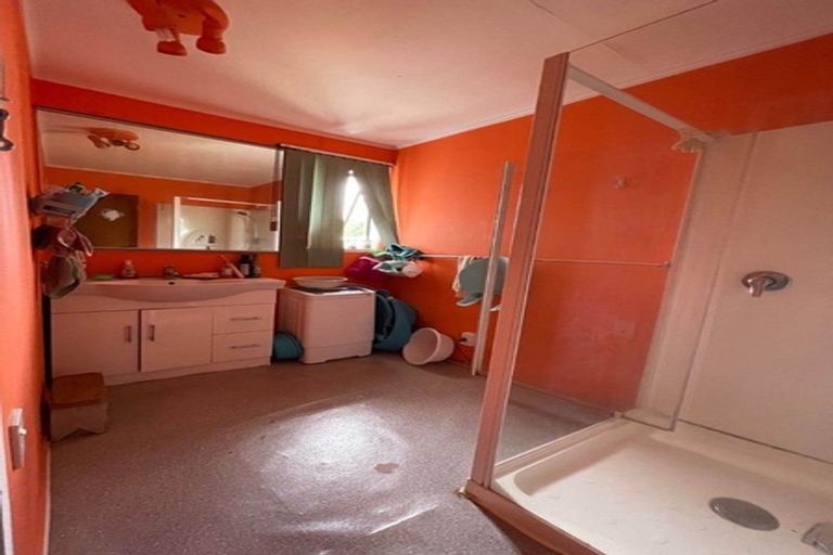 Photo of property in 408 Bucklands Beach Road, Bucklands Beach, Auckland, 2012