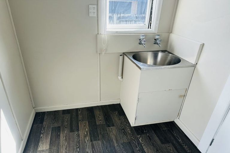 Photo of property in 14 Paterson Street, Frankton, Hamilton, 3204