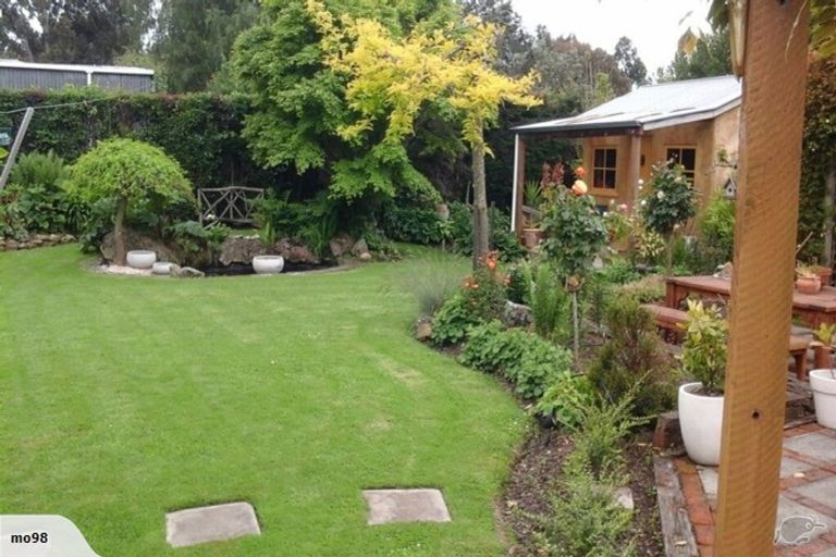 Photo of property in 43 Weston Road, Waiareka Junction, Oamaru, 9401