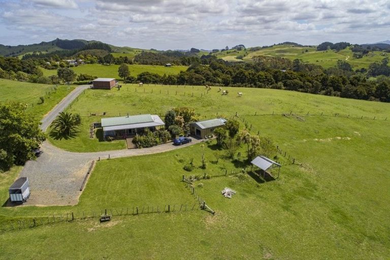 Photo of property in 137 Mcdonnell Road, Mangapai, Whangarei, 0178